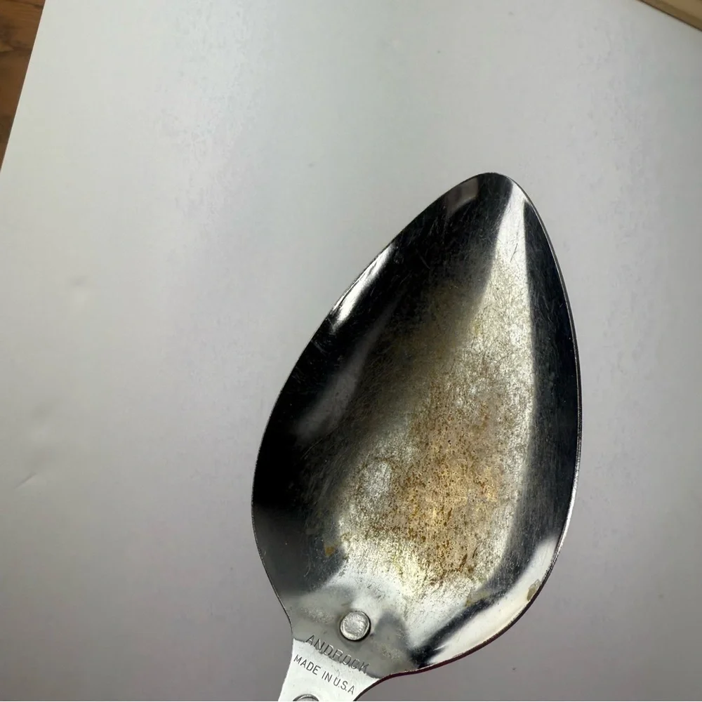 Androck Vintage Ekco Beige Almond Serving Spoon Plastic and Metal SEE ALL.